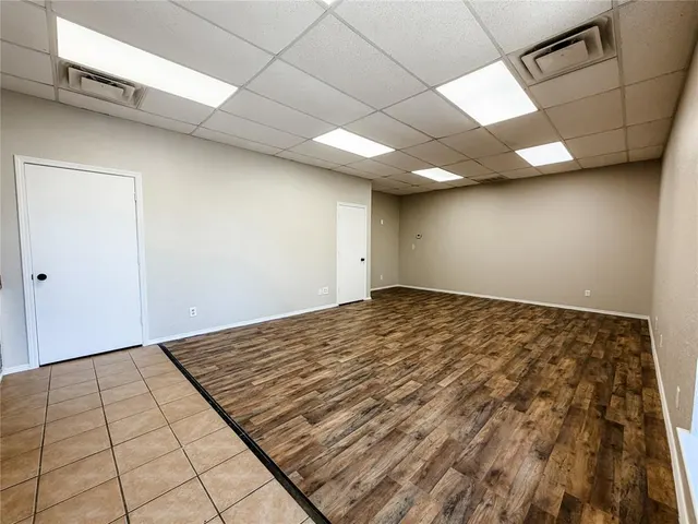 Photo 8 — 117 E Russell Street, El Reno, OK 73036