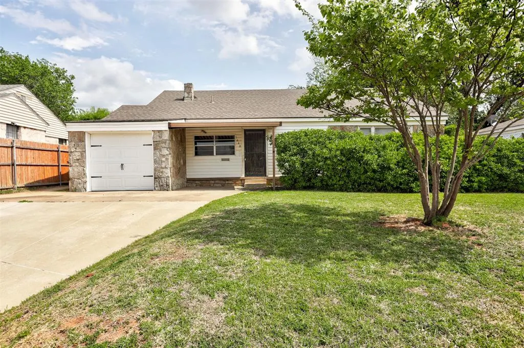 Photo 2 — 1440 Johnston Drive, Oklahoma City, OK 73119