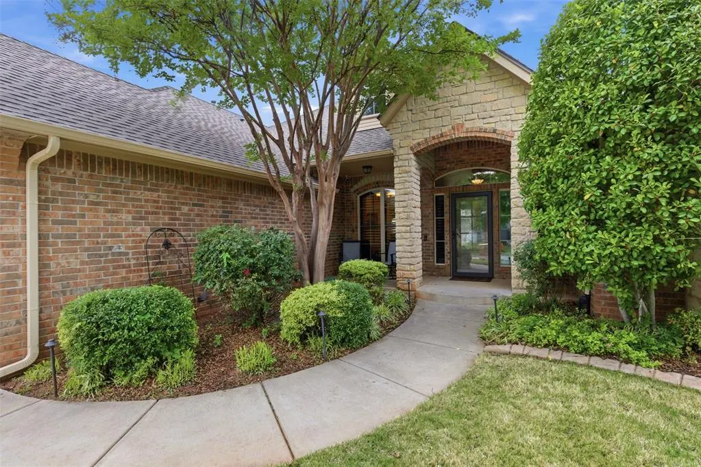 Photo 4 — 3133 SW 140th Street, Oklahoma City, OK 73170