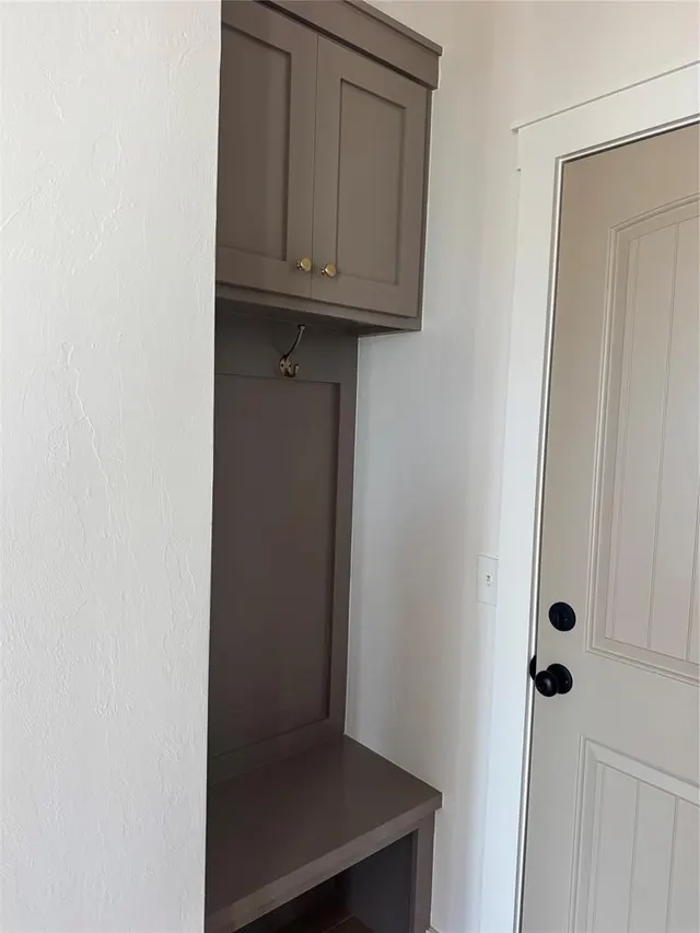 Photo 3 — 2216 Autumn Ridge Court, Blanchard, OK 73010