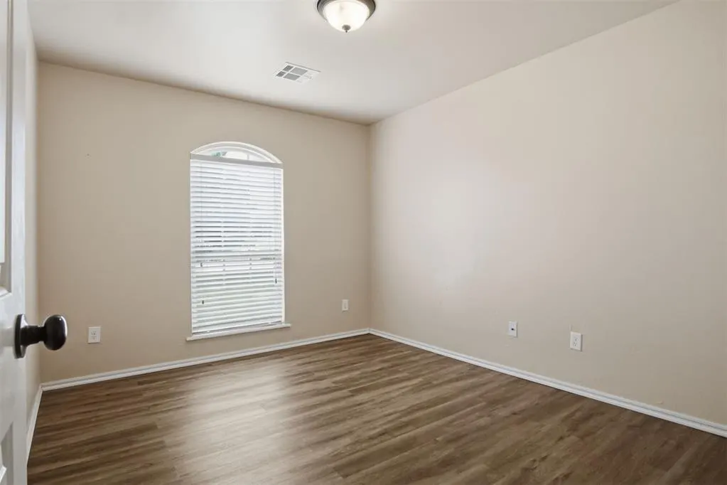 Photo 15 — 628 Inverleith Circle, Yukon, OK 73099