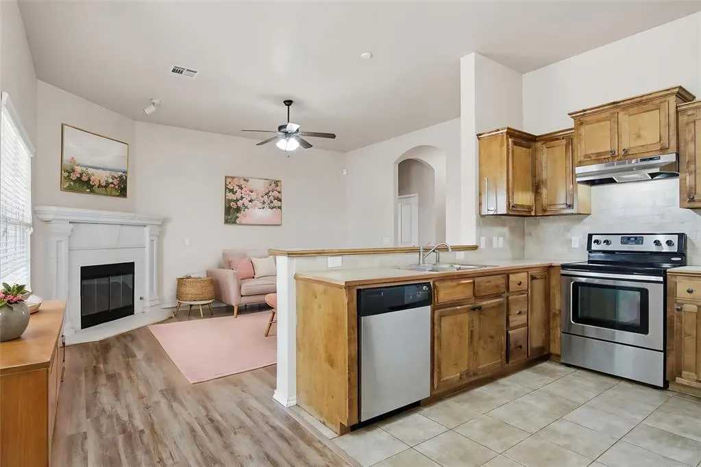 Photo 5 — 628 Inverleith Circle, Yukon, OK 73099