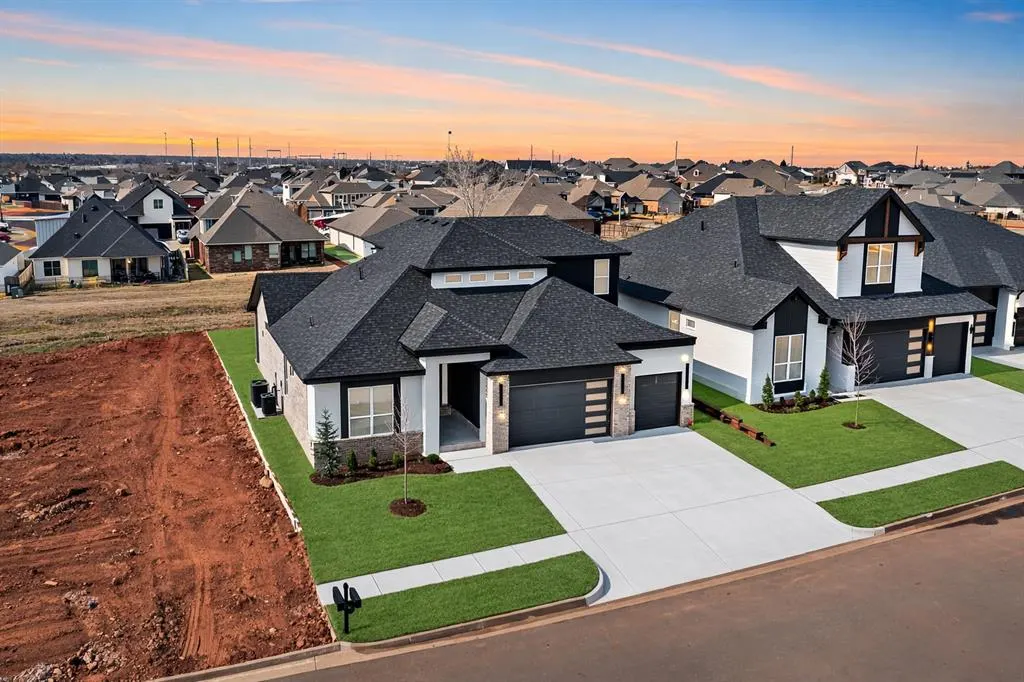 Photo 50 — 15609 Egerton Place, Edmond, OK 73013