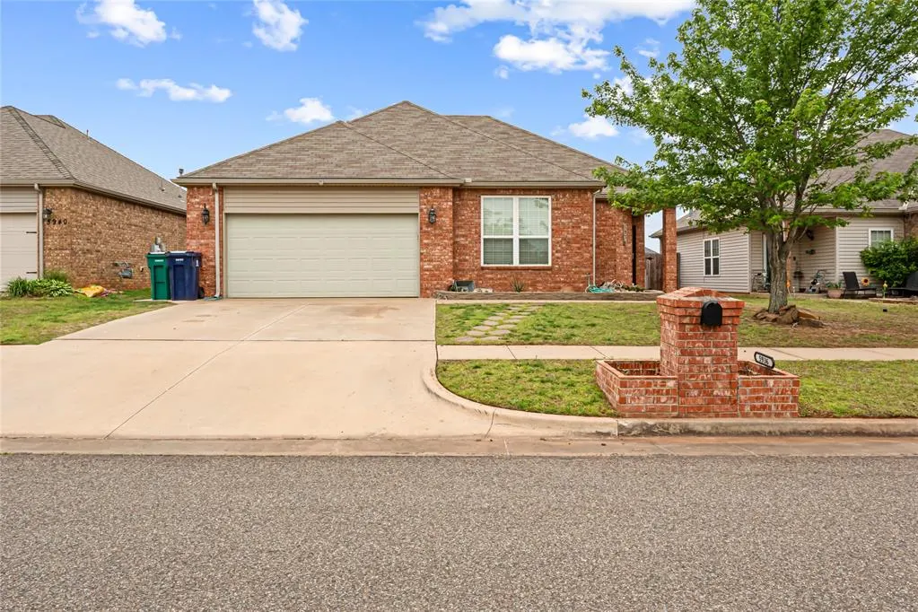 Front exterior — 5936 SE 66th Street, Oklahoma City, OK 73135