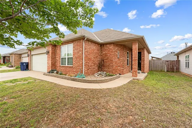 Photo 3 — 5936 SE 66th Street, Oklahoma City, OK 73135
