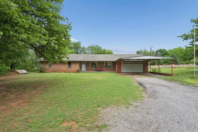 Photo 3 — 13979 State Highway 76, Lindsay, OK 73052