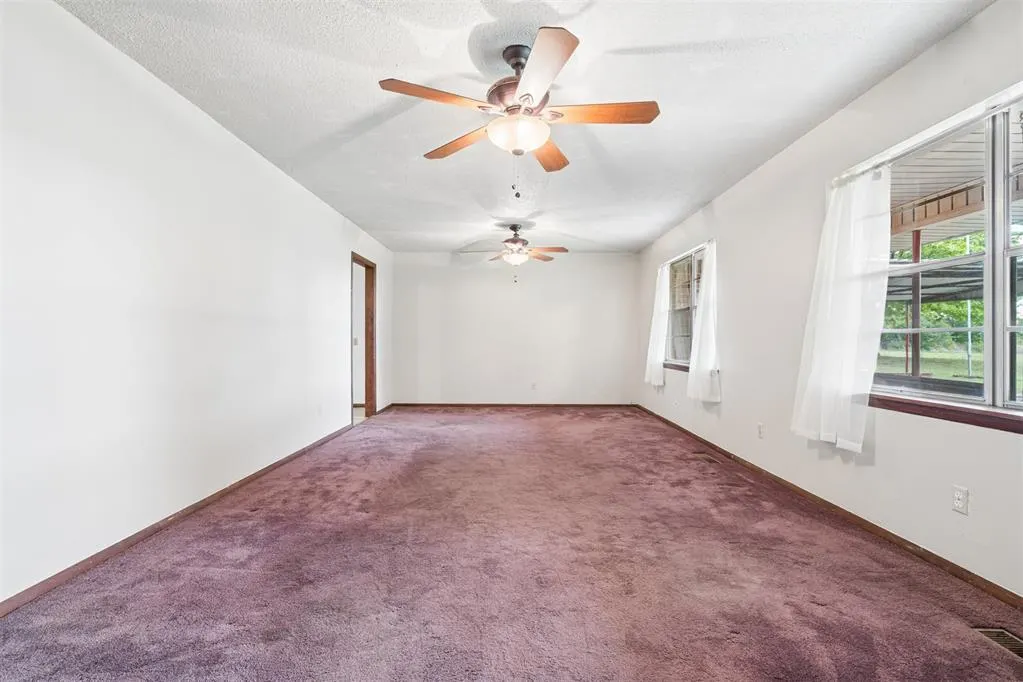 Photo 19 — 13979 State Highway 76, Lindsay, OK 73052