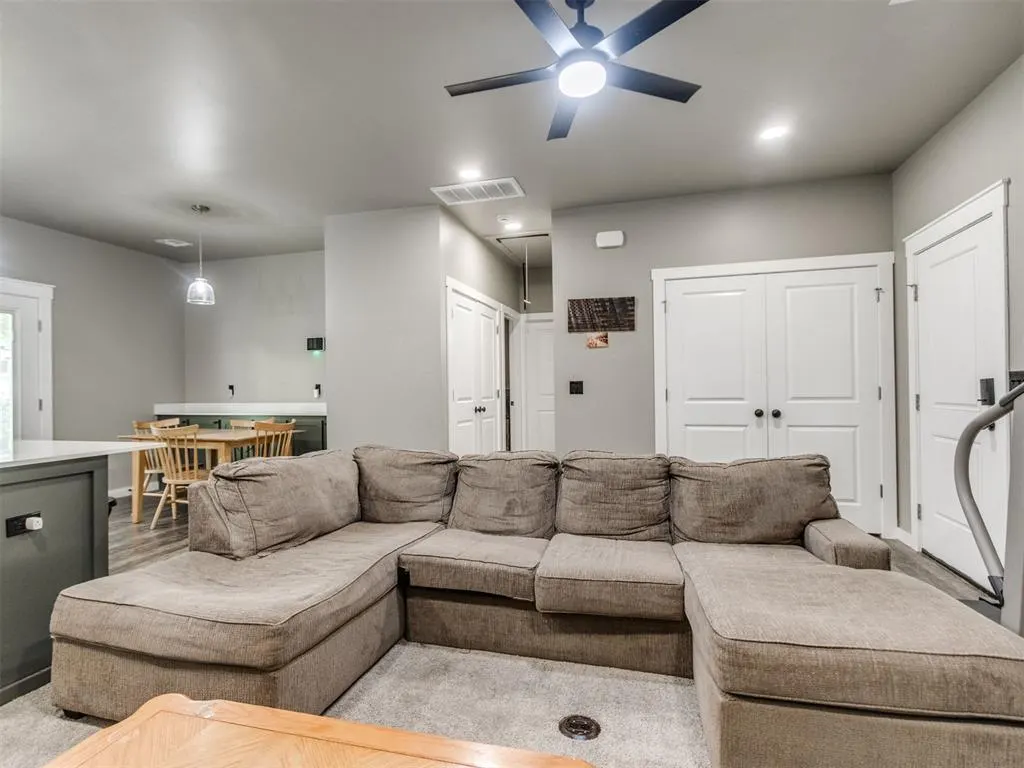 Photo 12 — 605 W Franklin Street, Shawnee, OK 74804