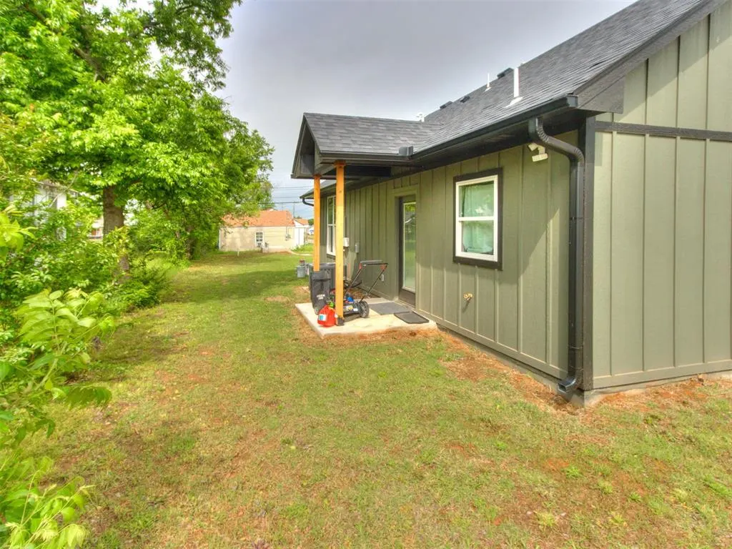 Photo 33 — 605 W Franklin Street, Shawnee, OK 74804