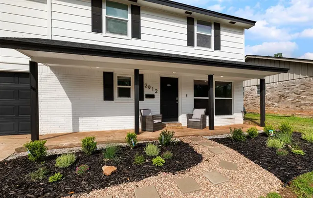 Photo 3 — 2912 Willow Creek Drive, Norman, OK 73071