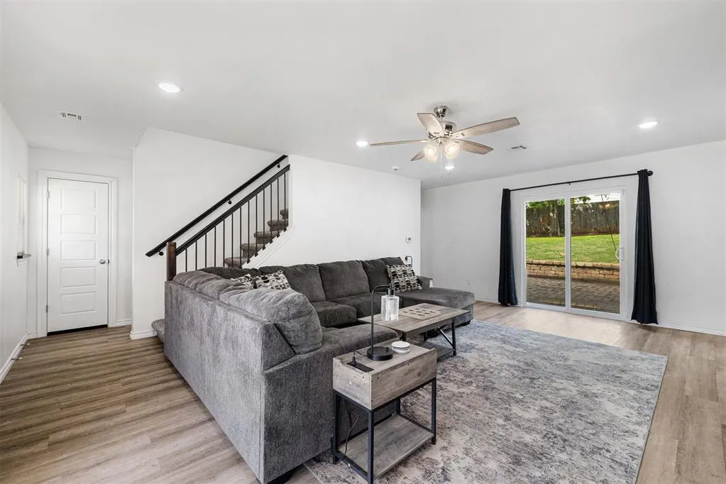 Photo 5 — 2912 Willow Creek Drive, Norman, OK 73071