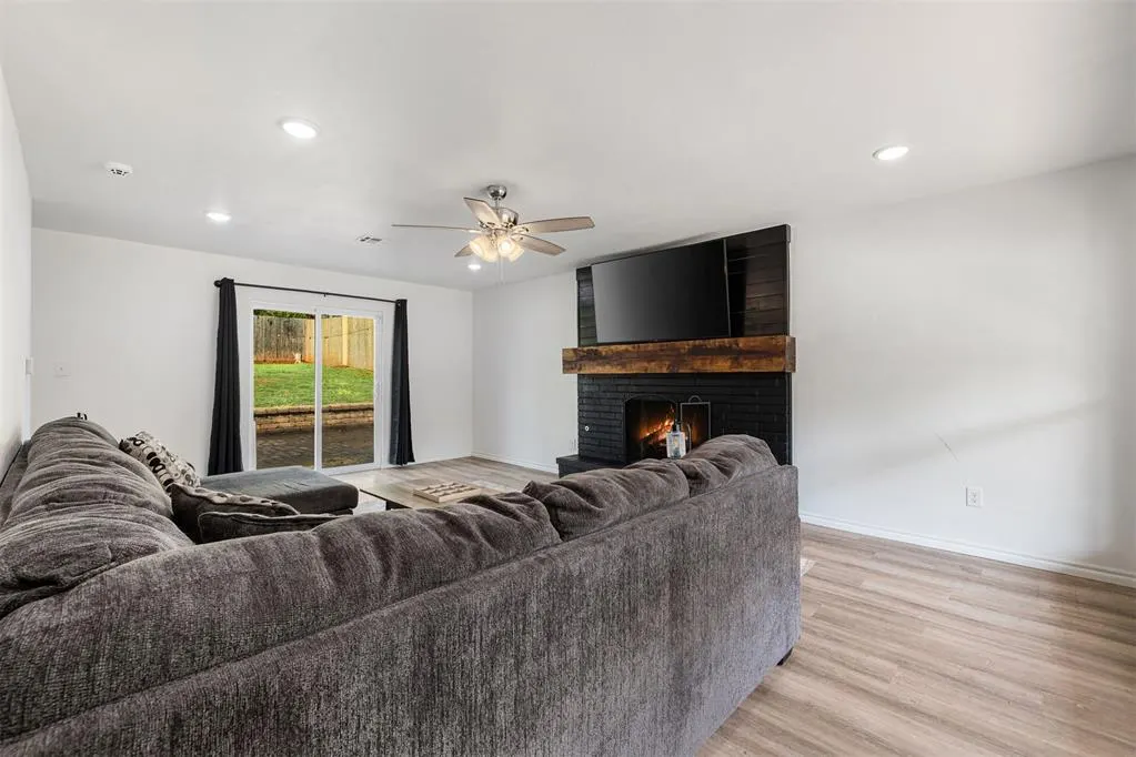 Photo 6 — 2912 Willow Creek Drive, Norman, OK 73071