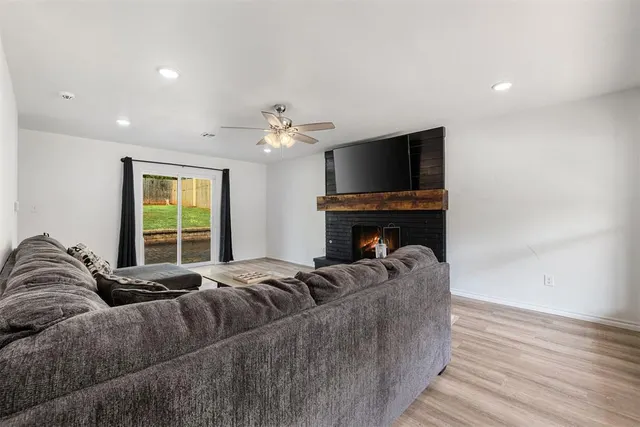 Photo 6 — 2912 Willow Creek Drive, Norman, OK 73071