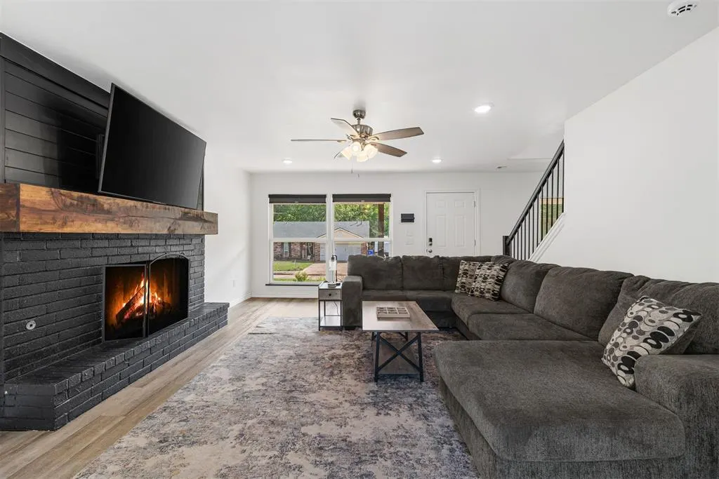 Photo 7 — 2912 Willow Creek Drive, Norman, OK 73071
