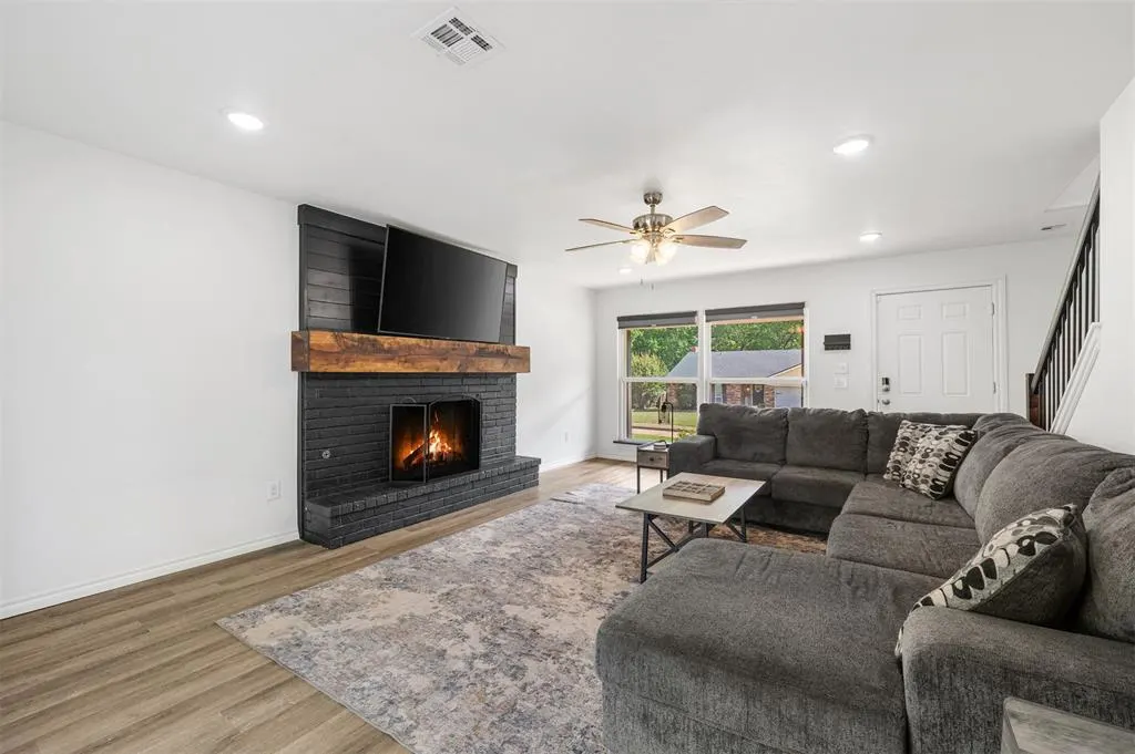 Photo 8 — 2912 Willow Creek Drive, Norman, OK 73071