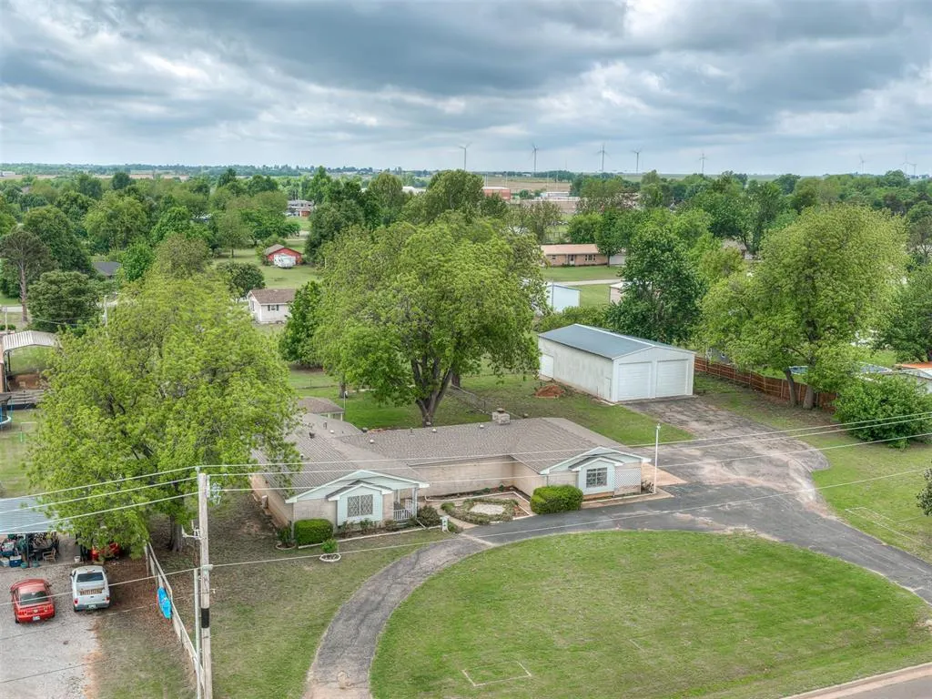 Front exterior — 508 E Main St, Tuttle, OK 73089