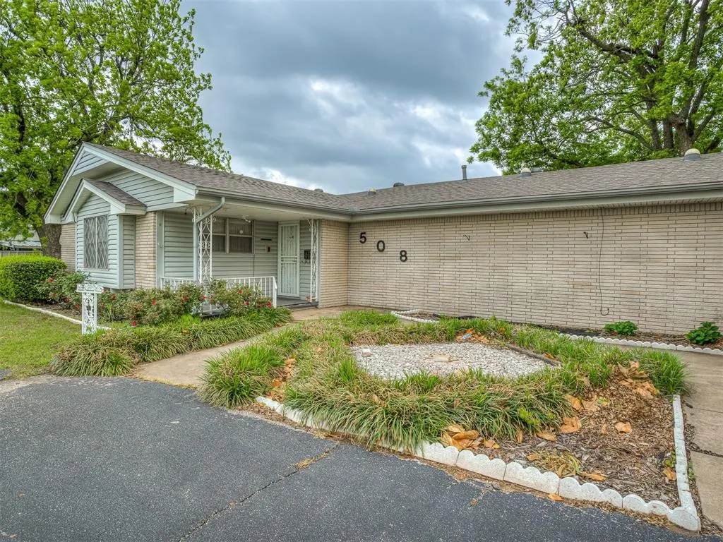 Photo 3 — 508 E Main St, Tuttle, OK 73089
