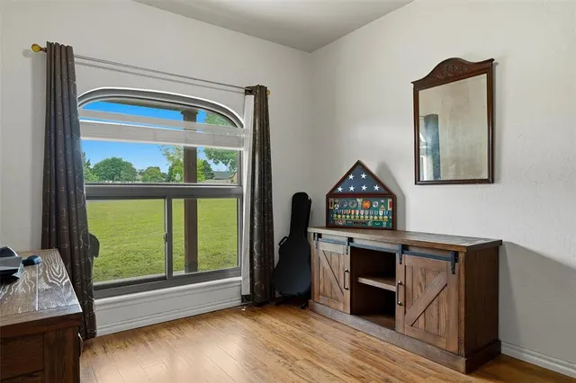 Photo 6 — 10000 Hunters Way, Edmond, OK 73034