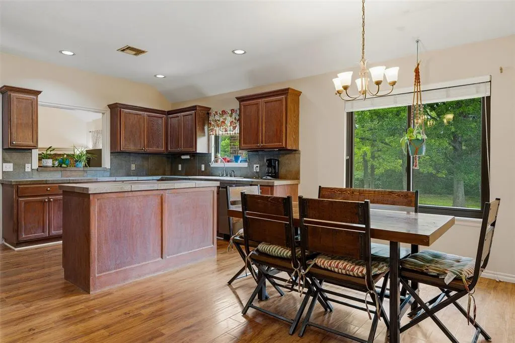 Photo 18 — 10000 Hunters Way, Edmond, OK 73034