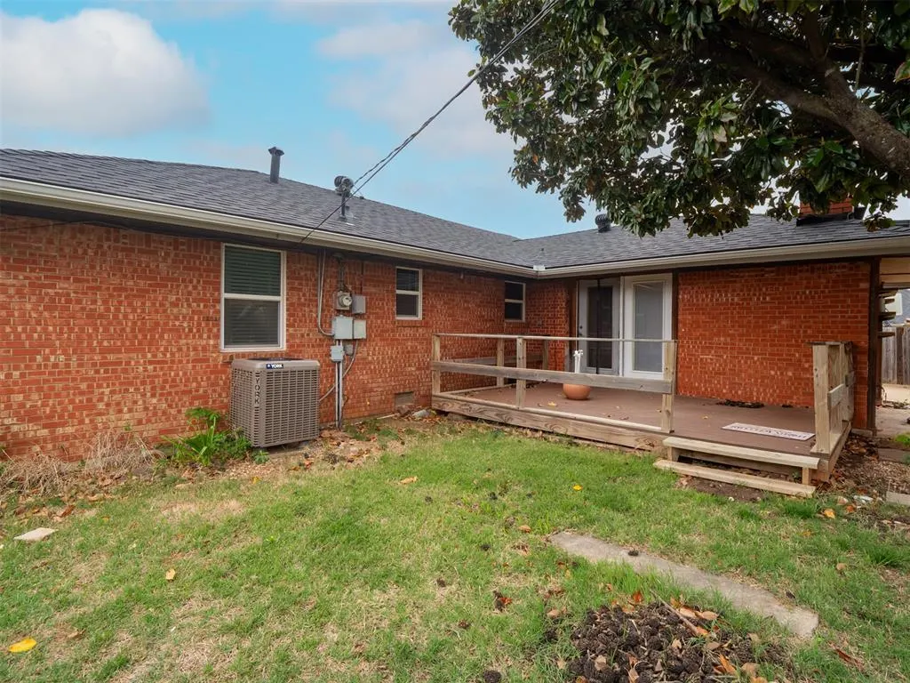 Photo 10 — 11005 NE 11th Street, Choctaw, OK 73020