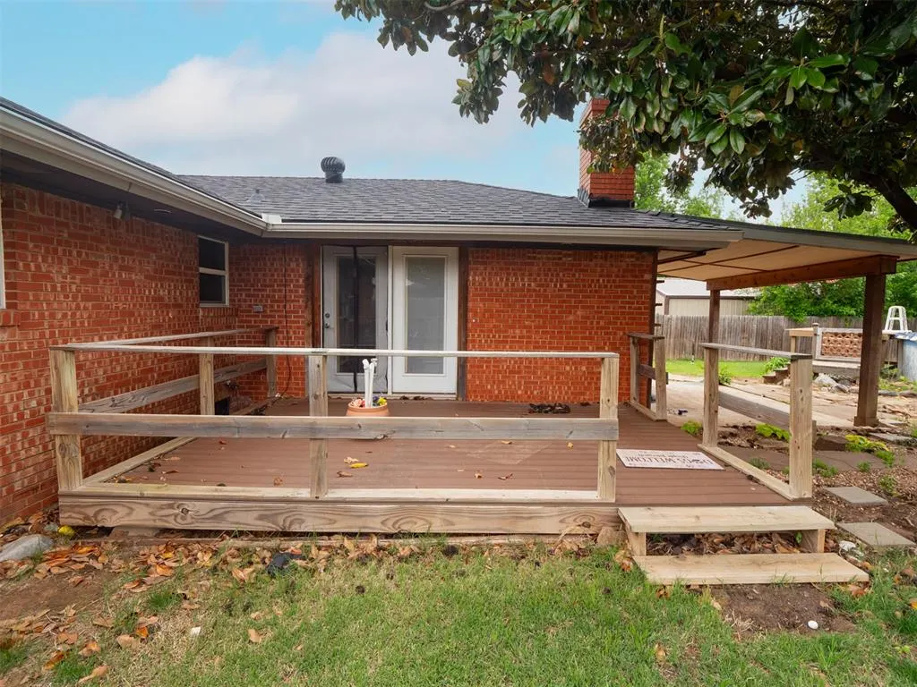 Photo 12 — 11005 NE 11th Street, Choctaw, OK 73020