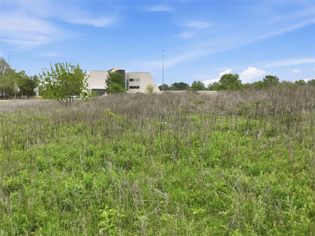 Photo 14 — 1 SW Van Buren Street, Norman, OK 73072