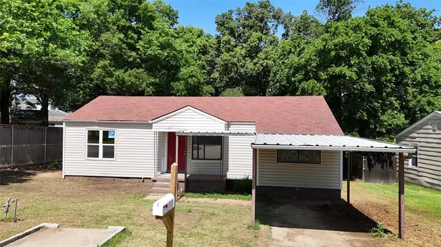 Photo 2 — Address unavailable, Pauls Valley, OK 73075