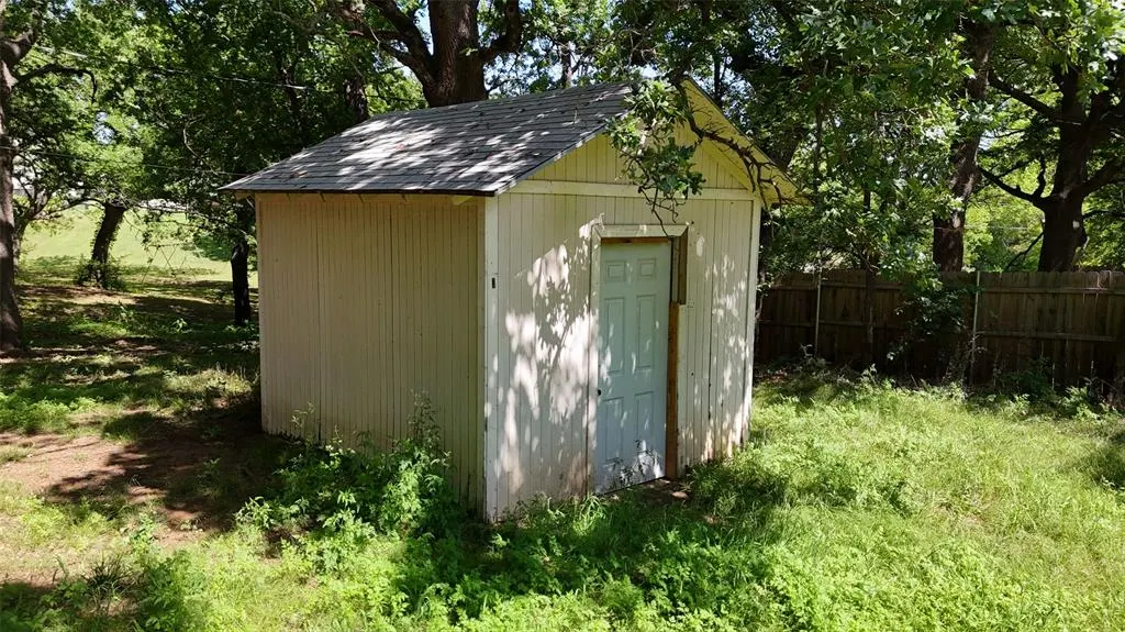 Photo 9 — Address unavailable, Pauls Valley, OK 73075