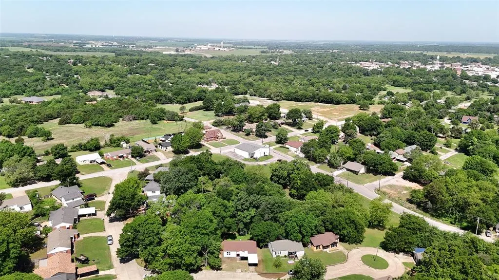 Photo 11 — Address unavailable, Pauls Valley, OK 73075