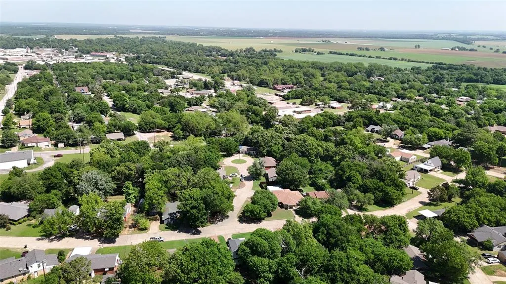 Photo 15 — Address unavailable, Pauls Valley, OK 73075