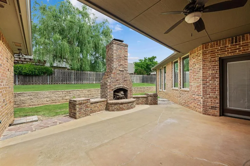 Photo 3 — 525 Celtic Court, Edmond, OK 73025