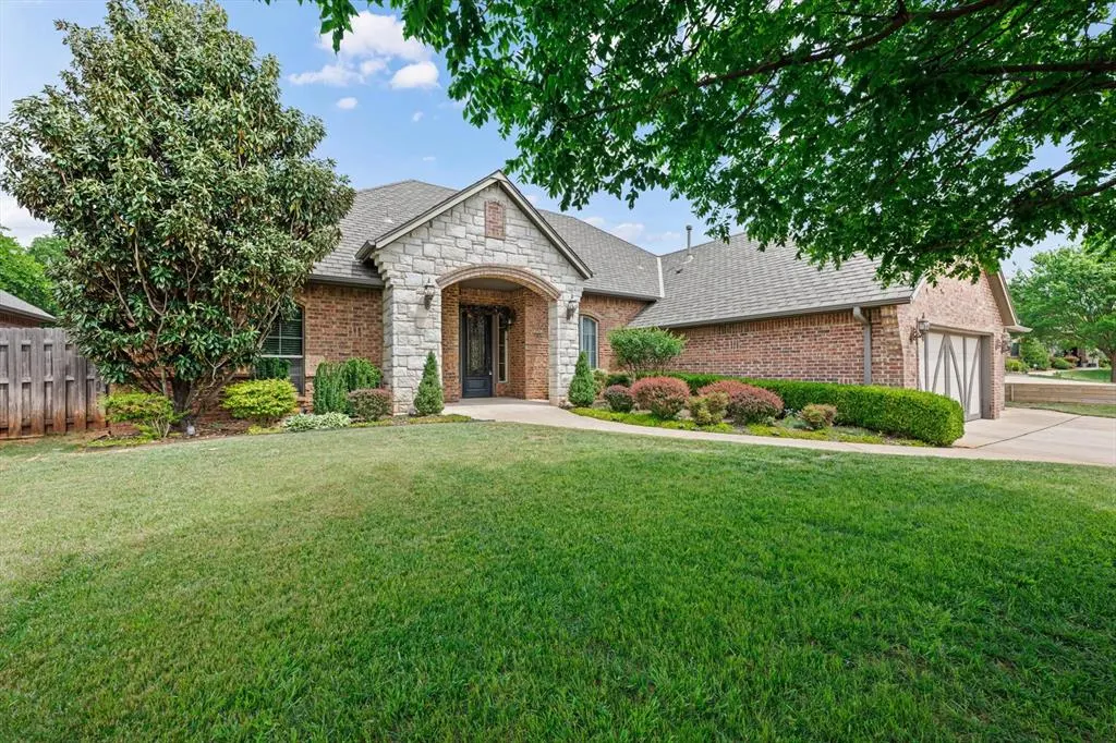 Photo 4 — 525 Celtic Court, Edmond, OK 73025