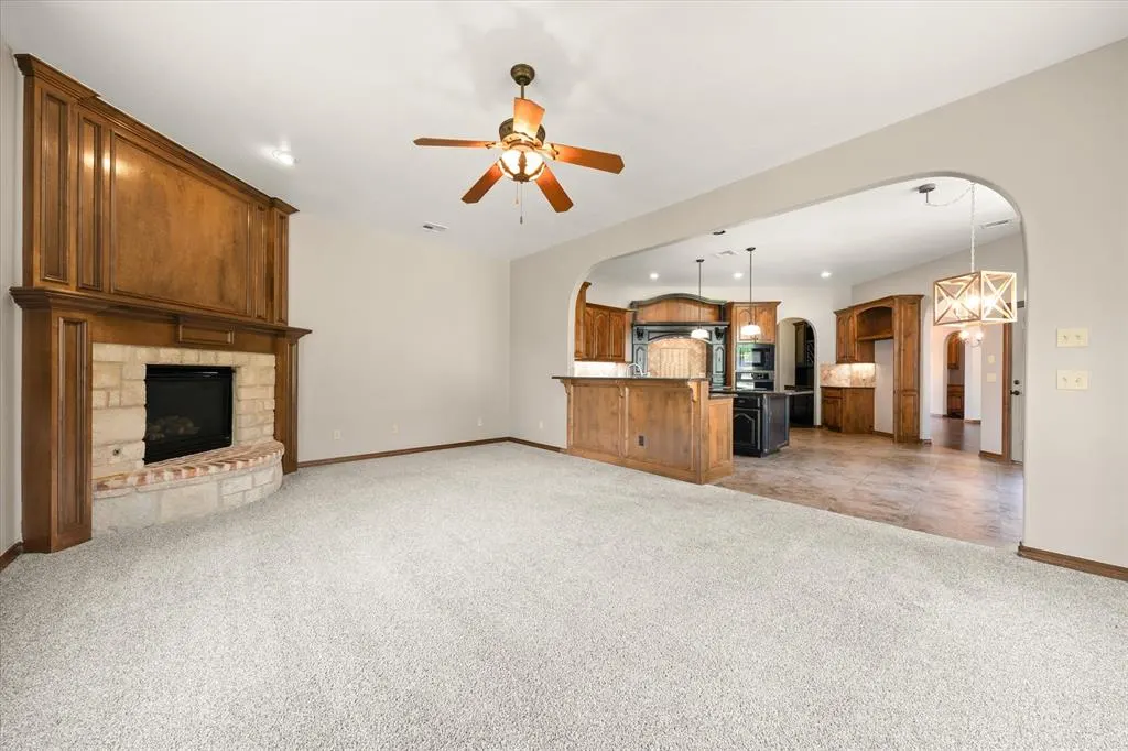 Photo 9 — 525 Celtic Court, Edmond, OK 73025