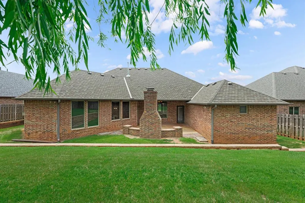 Photo 41 — 525 Celtic Court, Edmond, OK 73025
