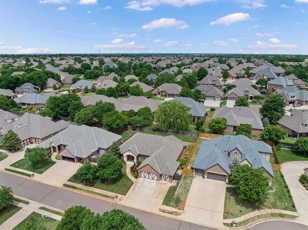 Photo 44 — 525 Celtic Court, Edmond, OK 73025