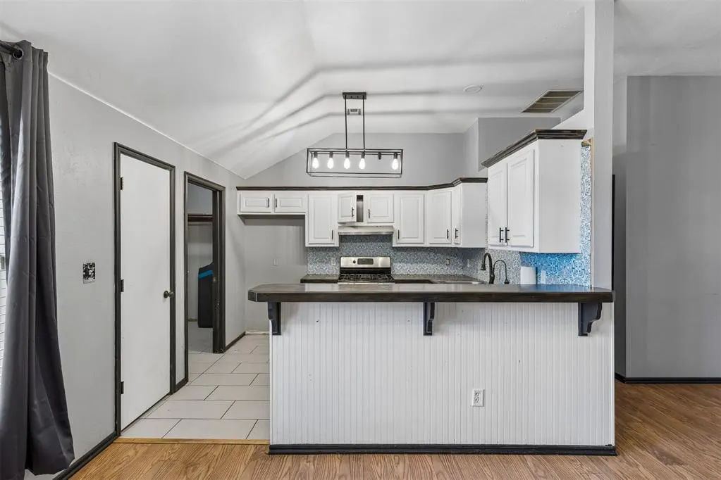 Photo 14 — 9123 Orange Drive, Oklahoma City, OK 73130