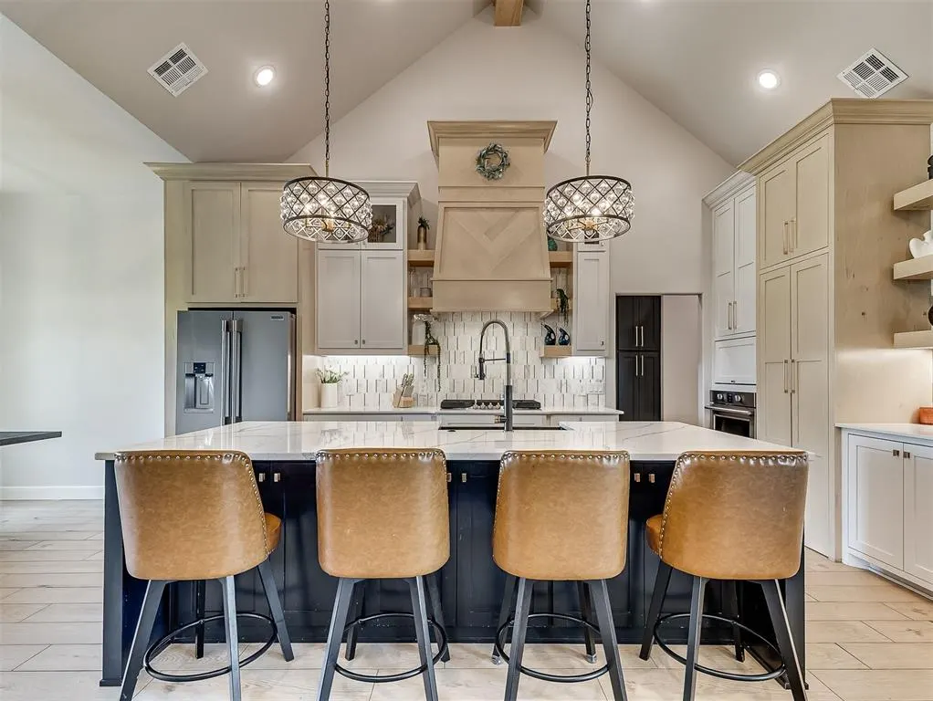 Photo 13 — 10609 Quail Reserve Road, Oklahoma City, OK 73173