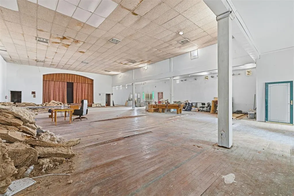 Photo 11 — 100 E Foreman Street, El Reno, OK 73036