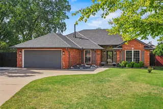 Sold home at 3513 Highside Court