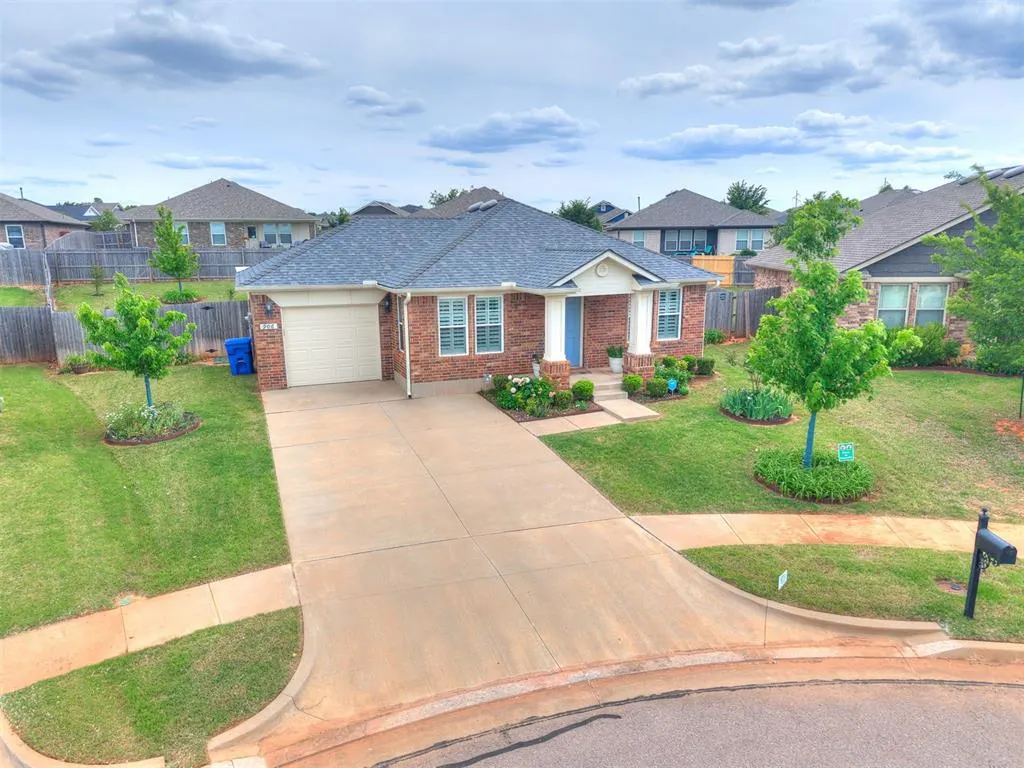 Photo 18 — 906 Butterfly Way, Norman, OK 73069