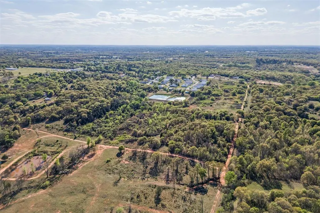 Photo 13 — 6695 120TH Street, Slaughterville, OK 73068