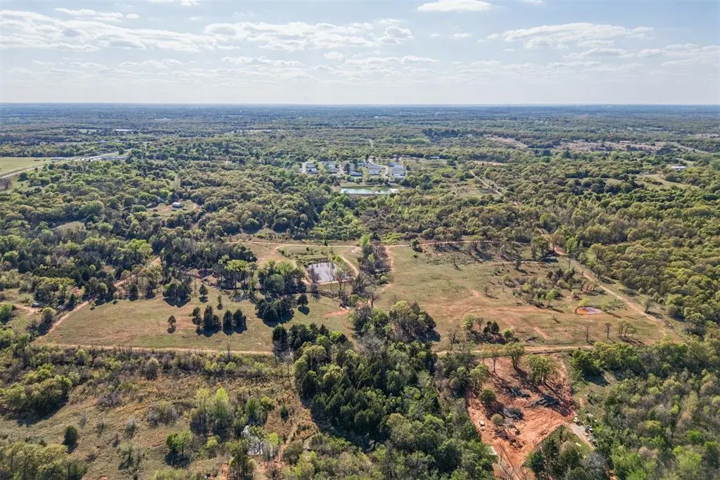 Photo 16 — 6695 120TH Street, Slaughterville, OK 73068