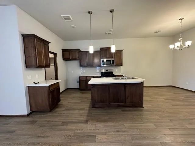 Photo 5 — 9721 SW 23rd Street, Oklahoma City, OK 73128