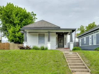 Sold home at 917 NW 22nd Street