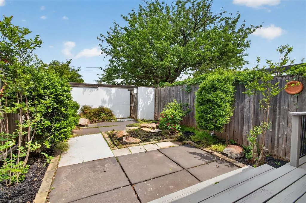 Photo 2 — 4340 NW 63rd Street 15, Oklahoma City, OK 73116