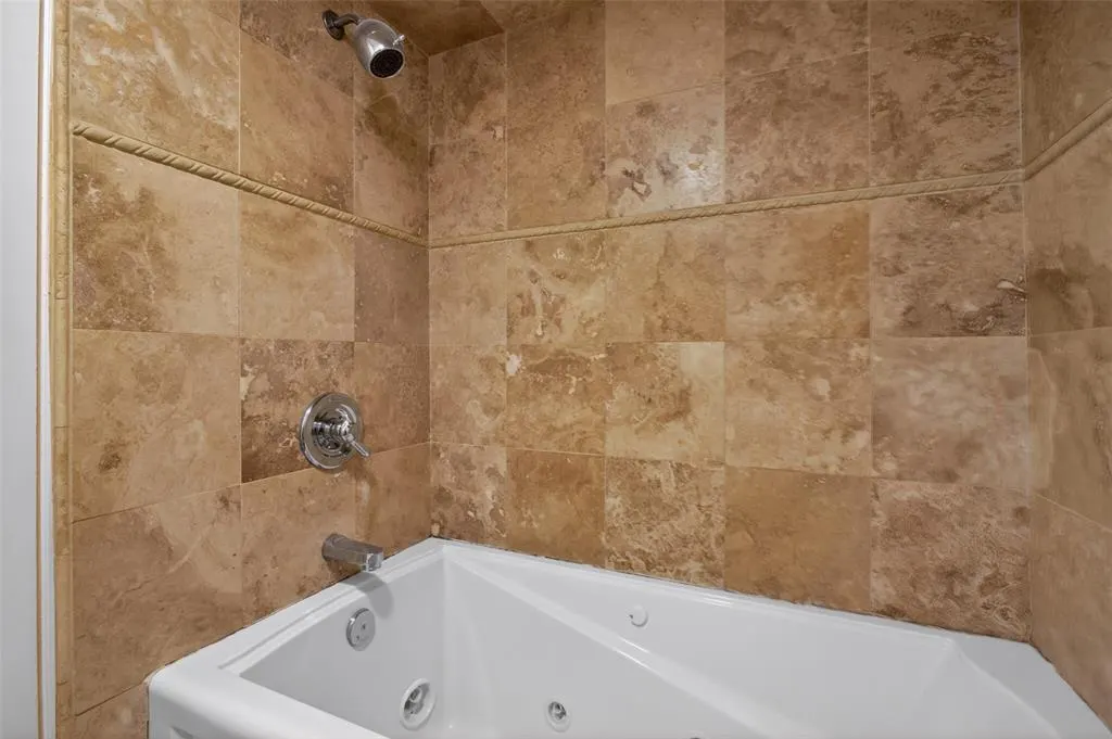 Photo 33 — 4340 NW 63rd Street 15, Oklahoma City, OK 73116