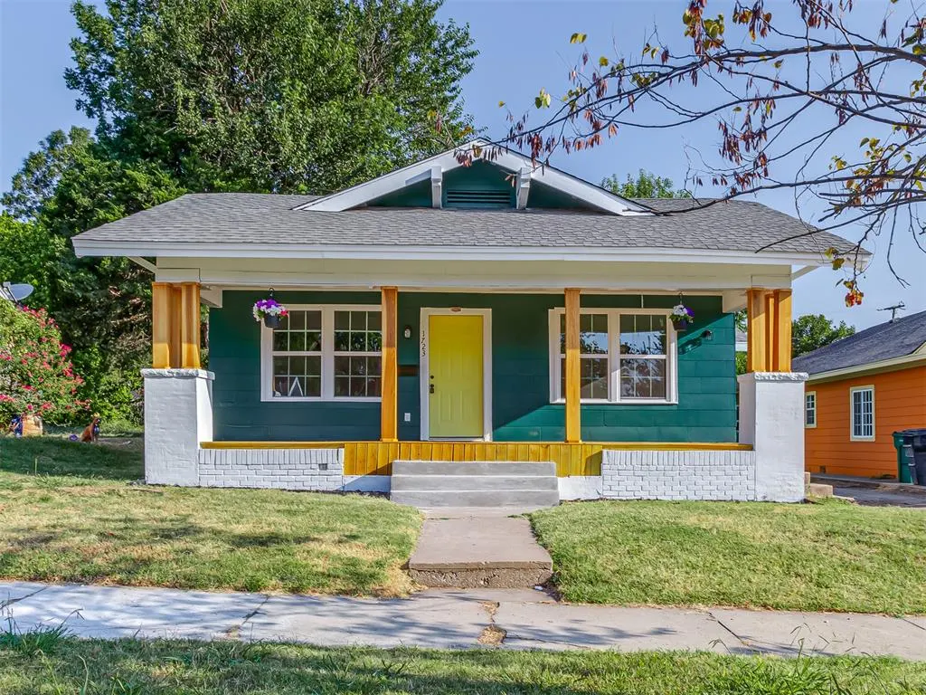 Front exterior — 1723 W Park Place, Oklahoma City, OK 73106