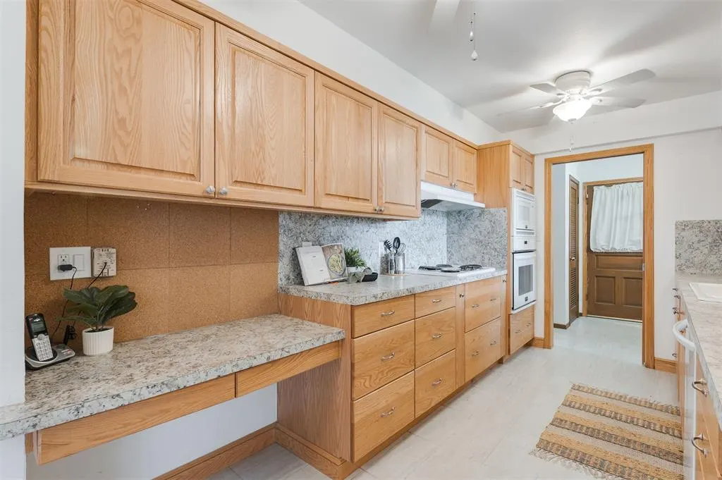 Photo 9 — 5509 NW 65th Street, Warr Acres, OK 73132