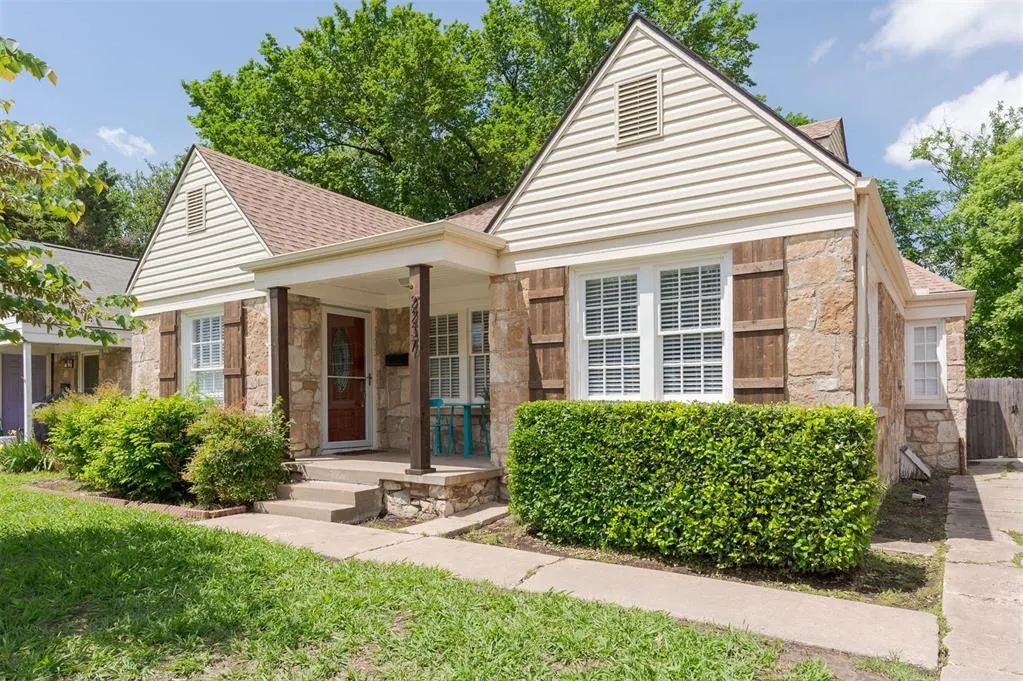 Front exterior — 2237 NW 30th Street, Oklahoma City, OK 73112