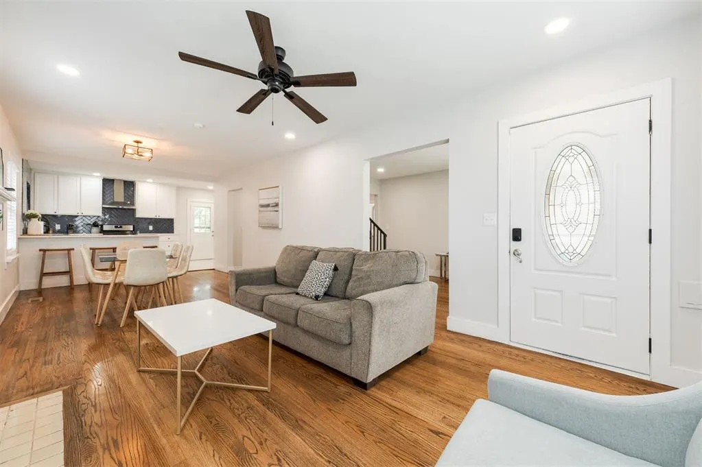 Photo 5 — 2237 NW 30th Street, Oklahoma City, OK 73112
